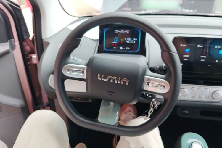 Used CHANGAN NEVO Lumin 2022 155 km – Refreshingly Sweet Edition Steering Wheel