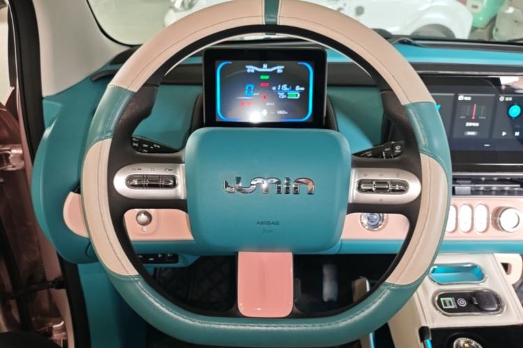 Used CHANGAN NEVO Lumin 2022 155 km – Refreshingly Sweet Edition Steering Wheel