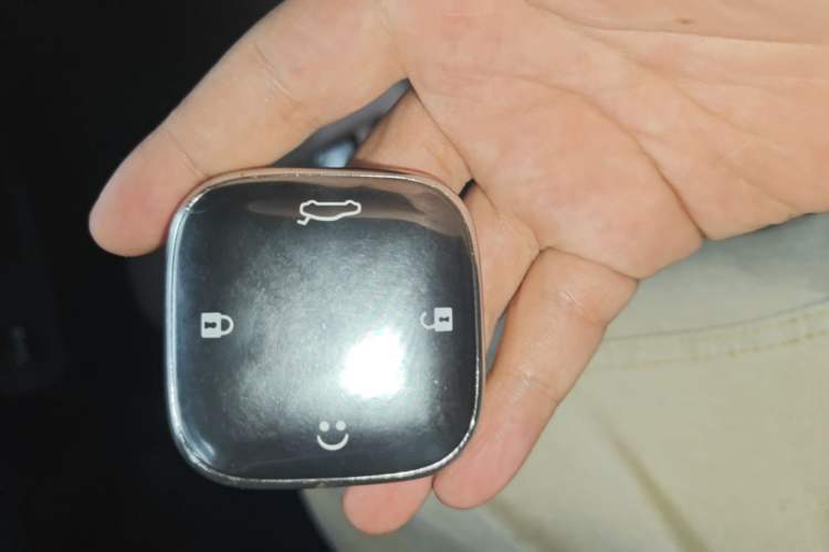 Used CHANGAN NEVO Lumin 2022 210km Sweet Edition Vehicle Key