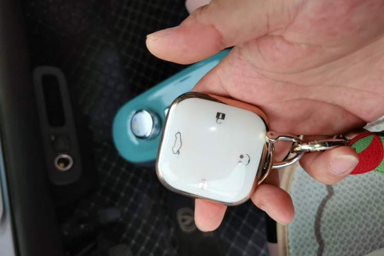 Used CHANGAN NEVO Lumin 2022 155 km – Refreshingly Sweet Edition Vehicle Key