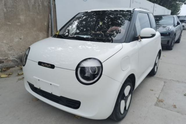 Używany CHANGAN NEVO Lumin 2022 210km Sweet Edition