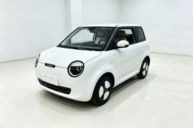 Used CHANGAN NEVO Lumin 2022 301km Honey-Sweet Version