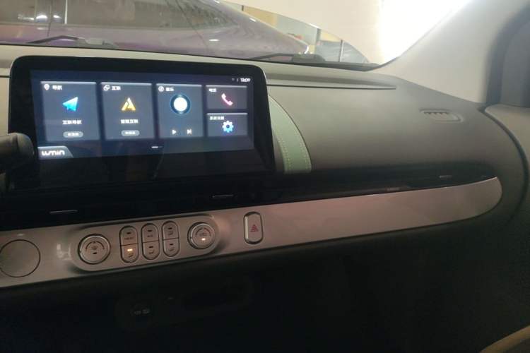 Used CHANGAN NEVO Lumin 2022 210km Sweet Edition Audio And AC Panel