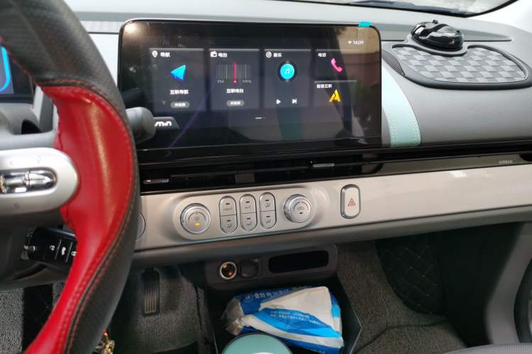 Used CHANGAN NEVO Lumin 2022 155 km – Refreshingly Sweet Edition Audio And AC Panel