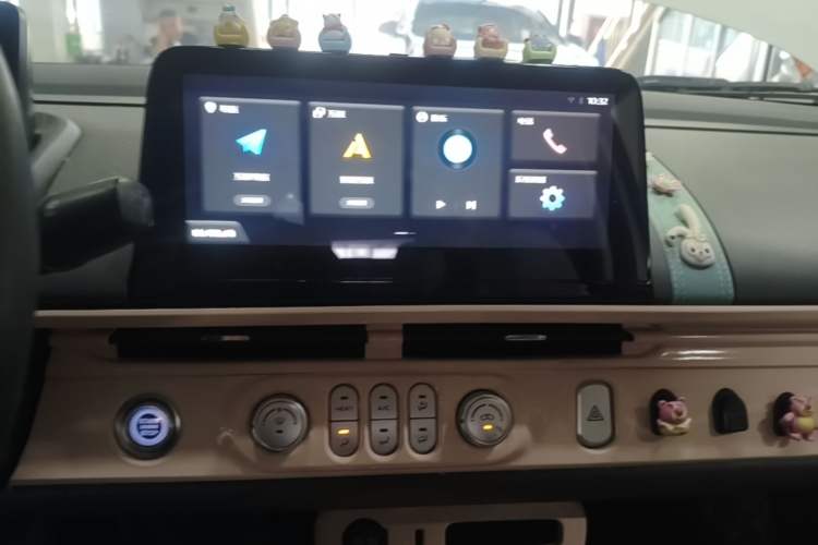 Used CHANGAN NEVO Lumin 2022 210km Sweet Edition Audio And AC Panel