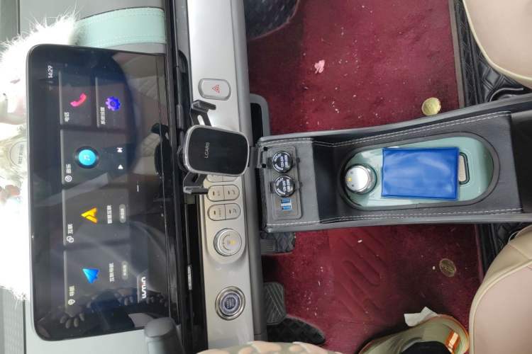 Used CHANGAN NEVO Lumin 2022 210km Sweet Edition Audio And AC Panel