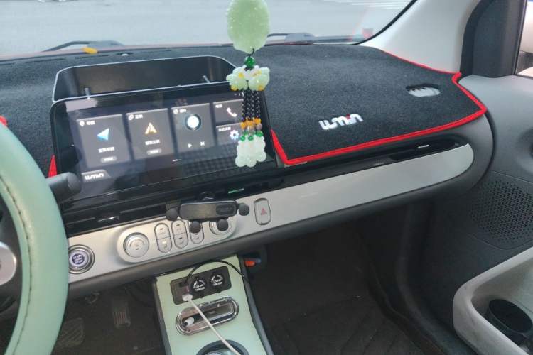 Used CHANGAN NEVO Lumin 2022 210km Sweet Edition Audio And AC Panel
