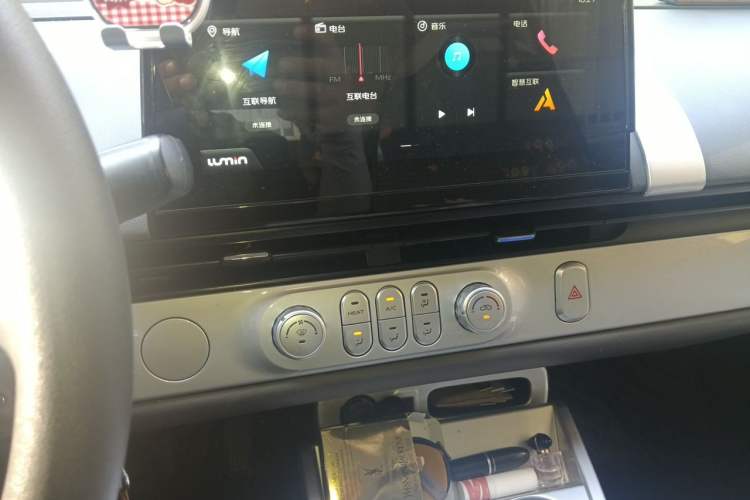 Used CHANGAN NEVO Lumin 2022 155 km – Refreshingly Sweet Edition Audio And AC Panel