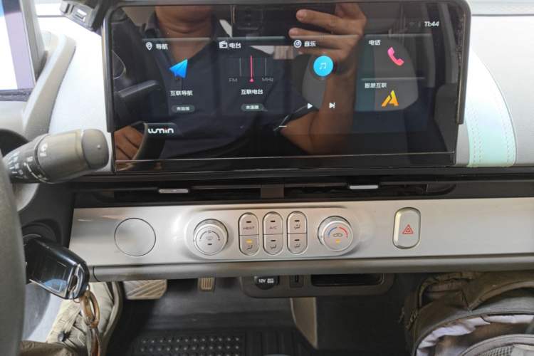 Used CHANGAN NEVO Lumin 2022 155 km – Refreshingly Sweet Edition Audio And AC Panel