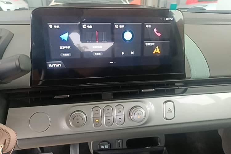 Used CHANGAN NEVO Lumin 2022 155 km – Refreshingly Sweet Edition Audio And AC Panel