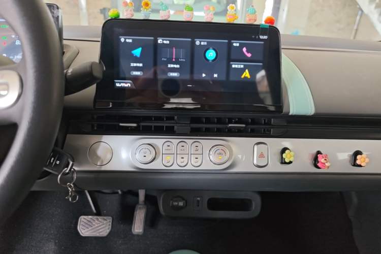 Used CHANGAN NEVO Lumin 2022 210km Sweet Edition Audio And AC Panel