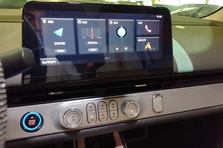 Used CHANGAN NEVO Lumin 2022 155 km – Refreshingly Sweet Edition Audio And AC Panel