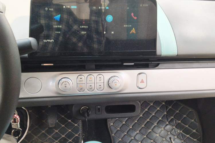 Used CHANGAN NEVO Lumin 2022 155 km – Refreshingly Sweet Edition Audio And AC Panel