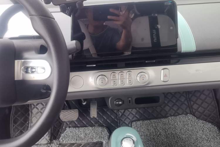 Used CHANGAN NEVO Lumin 2022 155 km – Refreshingly Sweet Edition Audio And AC Panel