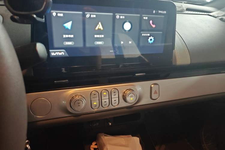 Used CHANGAN NEVO Lumin 2022 155 km – Refreshingly Sweet Edition Audio And AC Panel