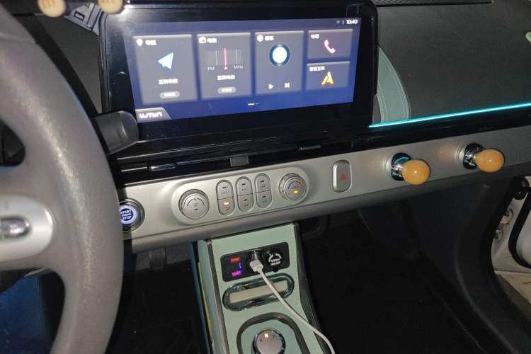 Used CHANGAN NEVO Lumin 2022 210km Sweet Edition Audio And AC Panel