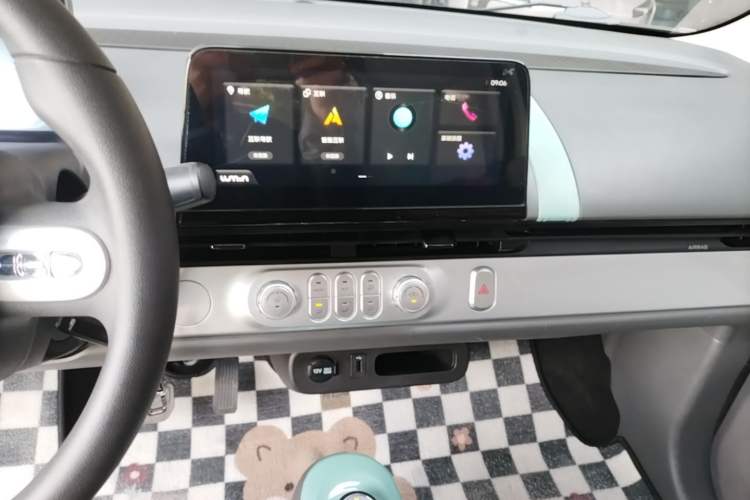 Used CHANGAN NEVO Lumin 2022 210km Sweet Edition Audio And AC Panel