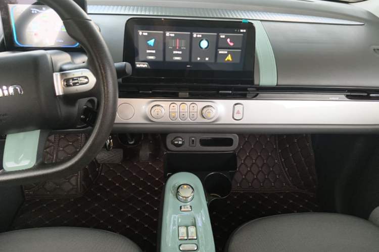Used CHANGAN NEVO Lumin 2022 155 km – Refreshingly Sweet Edition Audio And AC Panel