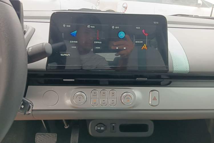 Used CHANGAN NEVO Lumin 2022 155 km – Refreshingly Sweet Edition Audio And AC Panel