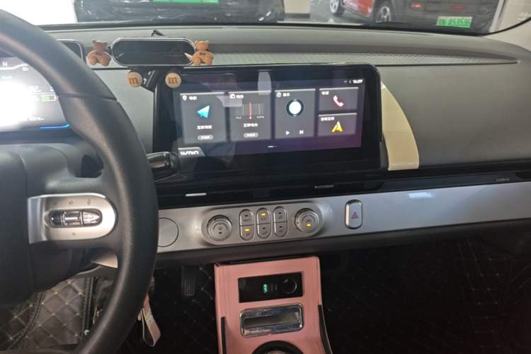 Used CHANGAN NEVO Lumin 2022 155 km – Refreshingly Sweet Edition Audio And AC Panel