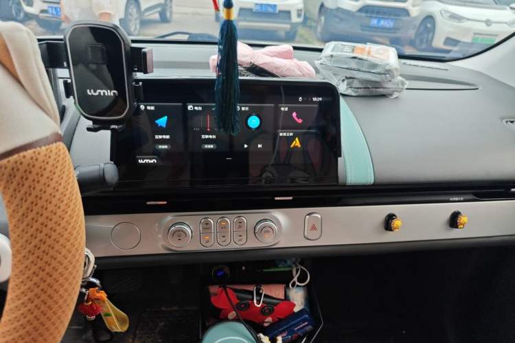 Used CHANGAN NEVO Lumin 2022 155 km – Refreshingly Sweet Edition Audio And AC Panel