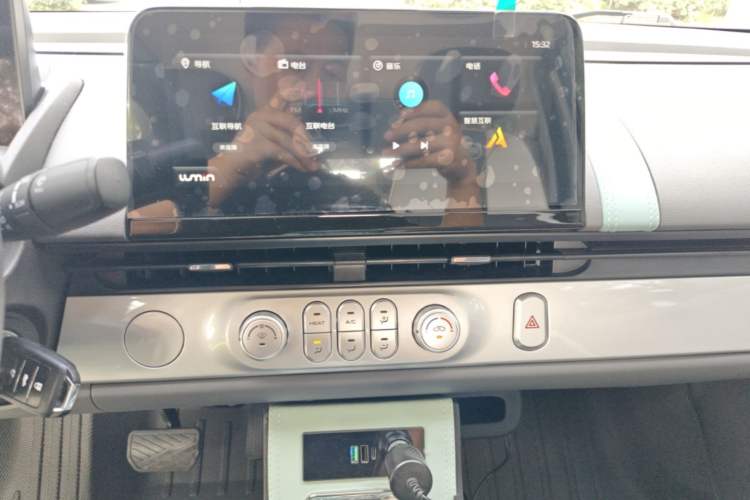 Used CHANGAN NEVO Lumin 2022 155 km – Refreshingly Sweet Edition Audio And AC Panel