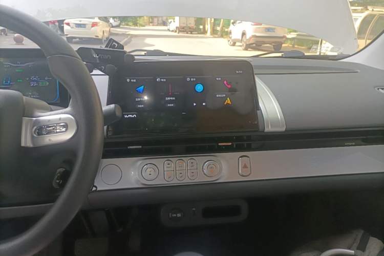 Used CHANGAN NEVO Lumin 2022 155 km – Refreshingly Sweet Edition Audio And AC Panel