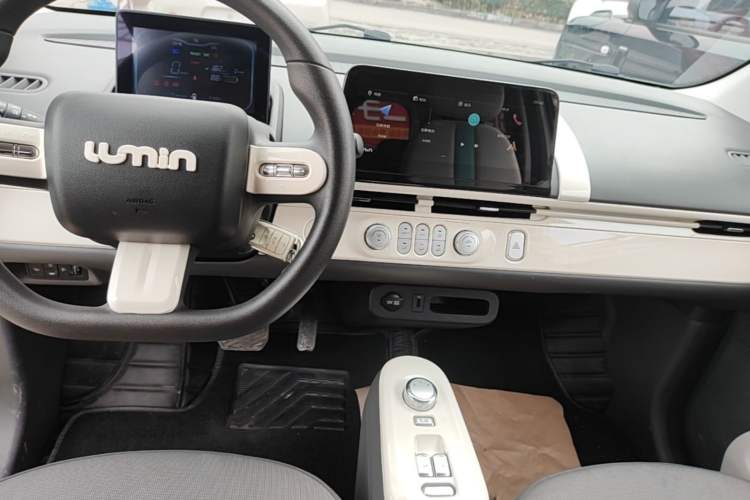 Used CHANGAN NEVO Lumin 2022 210km Sweet Edition Audio And AC Panel