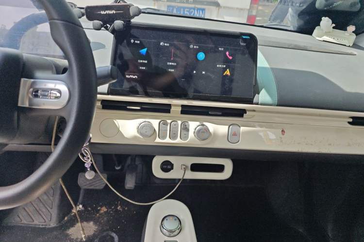 Used CHANGAN NEVO Lumin 2022 155 km – Refreshingly Sweet Edition Audio And AC Panel