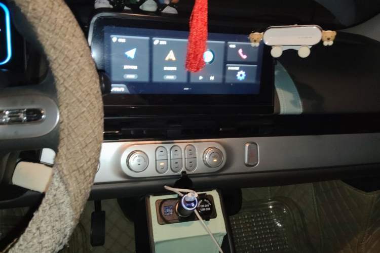 Used CHANGAN NEVO Lumin 2022 210km Sweet Edition Audio And AC Panel