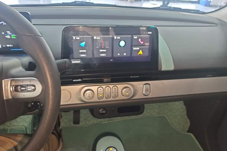 Used CHANGAN NEVO Lumin 2022 155 km – Refreshingly Sweet Edition Audio And AC Panel