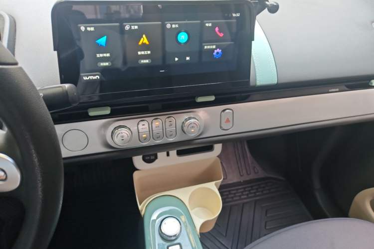 Used CHANGAN NEVO Lumin 2022 210km Sweet Edition Audio And AC Panel