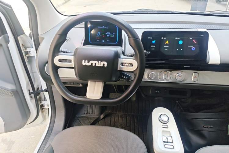 Used CHANGAN NEVO Lumin 2022 301km Honey-Sweet Version Audio And AC Panel