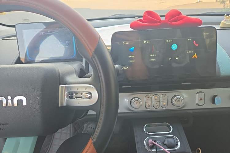 Used CHANGAN NEVO Lumin 2022 155 km – Refreshingly Sweet Edition Audio And AC Panel