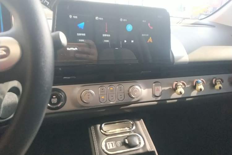 Used CHANGAN NEVO Lumin 2022 210km Sweet Edition Audio And AC Panel