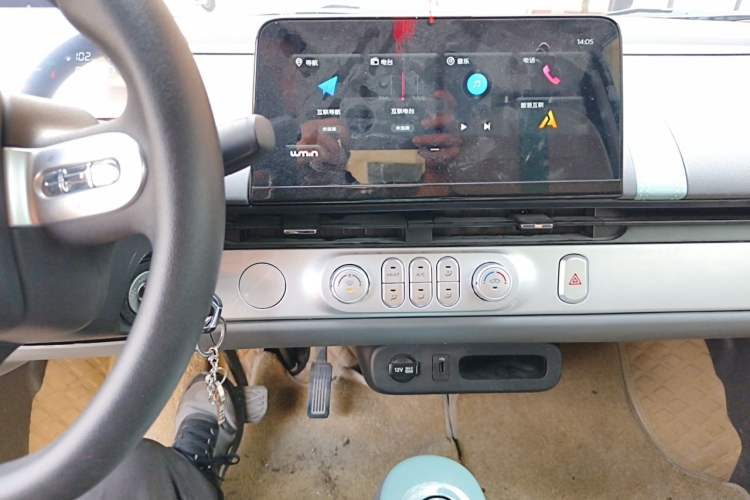 Used CHANGAN NEVO Lumin 2022 155 km – Refreshingly Sweet Edition Audio And AC Panel