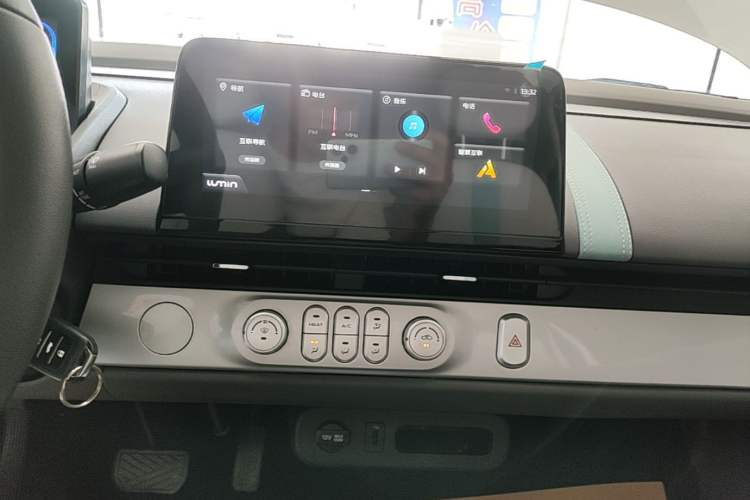 Used CHANGAN NEVO Lumin 2022 155 km – Refreshingly Sweet Edition Audio And AC Panel