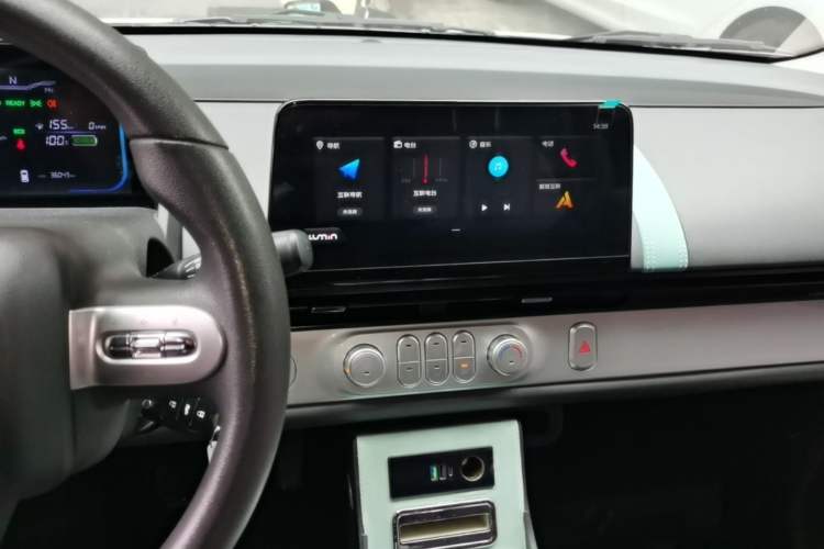 Used CHANGAN NEVO Lumin 2022 155 km – Refreshingly Sweet Edition Audio And AC Panel