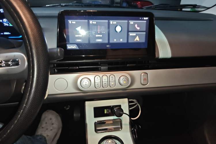 Used CHANGAN NEVO Lumin 2022 210km Sweet Edition Audio And AC Panel