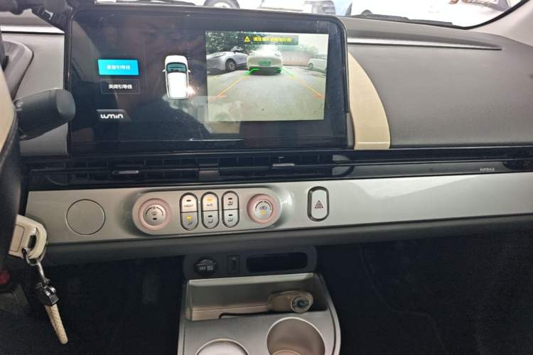 Used CHANGAN NEVO Lumin 2022 210km Sweet Edition Audio And AC Panel