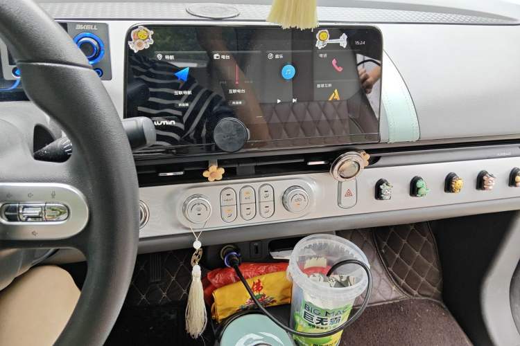 Used CHANGAN NEVO Lumin 2022 210km Sweet Edition Audio And AC Panel