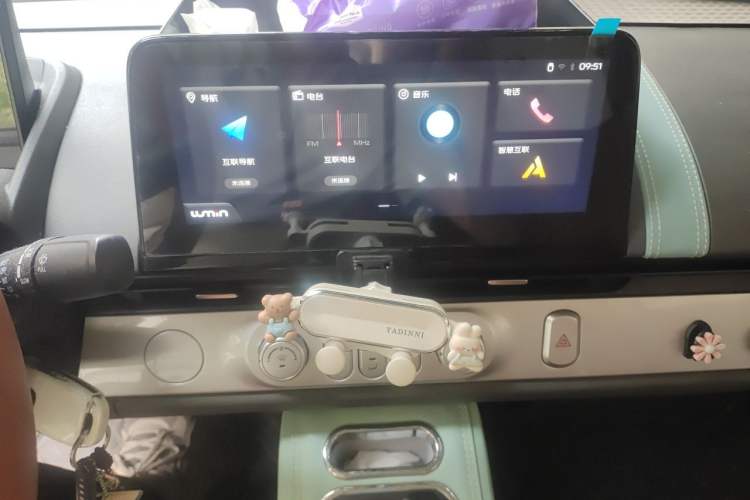 Used CHANGAN NEVO Lumin 2022 155 km – Refreshingly Sweet Edition Audio And AC Panel