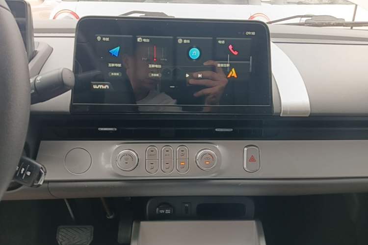 Used CHANGAN NEVO Lumin 2022 210km Sweet Edition Audio And AC Panel