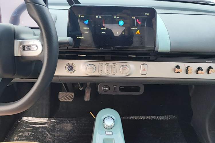Used CHANGAN NEVO Lumin 2022 155 km – Refreshingly Sweet Edition Audio And AC Panel