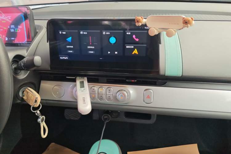 Used CHANGAN NEVO Lumin 2022 155 km – Refreshingly Sweet Edition Audio And AC Panel