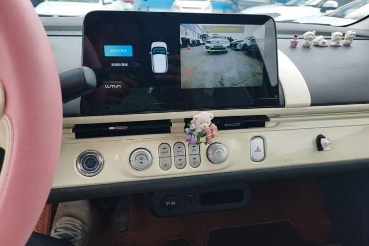 Used CHANGAN NEVO Lumin 2022 155 km – Refreshingly Sweet Edition Audio And AC Panel