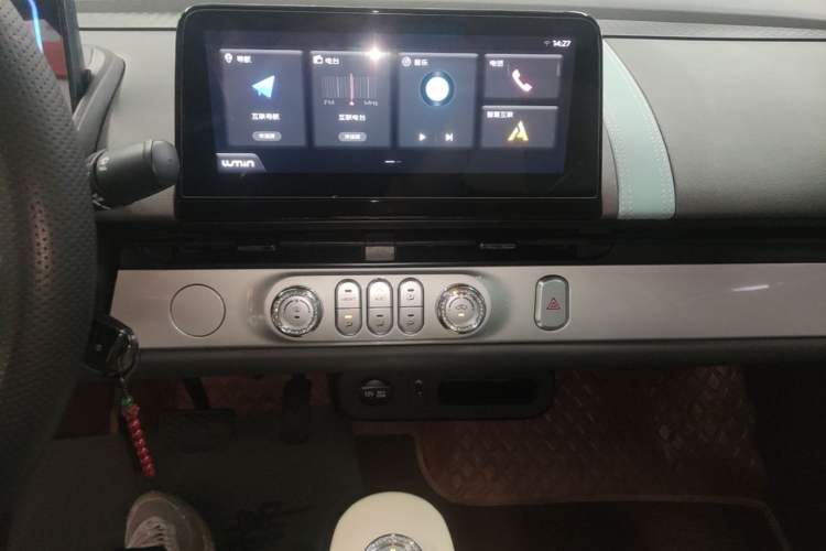 Used CHANGAN NEVO Lumin 2022 210km Sweet Edition Audio And AC Panel