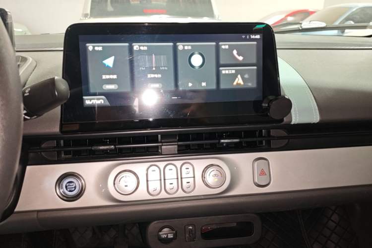 Used CHANGAN NEVO Lumin 2022 210km Sweet Edition Audio And AC Panel