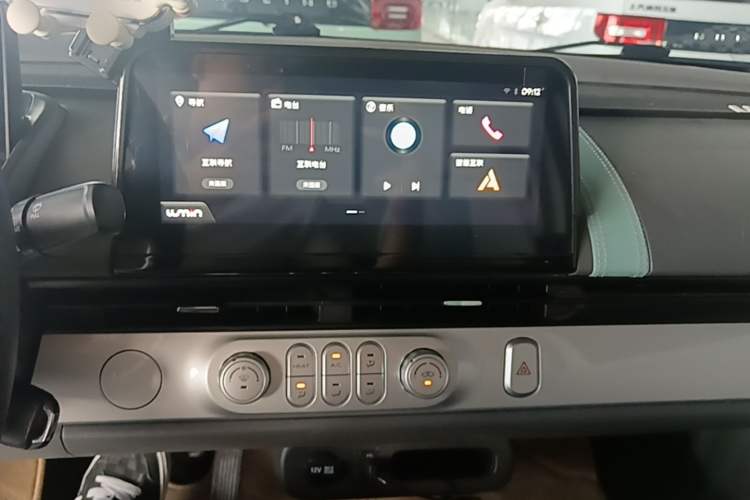 Used CHANGAN NEVO Lumin 2022 210km Sweet Edition Audio And AC Panel