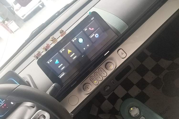 Used CHANGAN NEVO Lumin 2022 155 km – Refreshingly Sweet Edition Audio And AC Panel